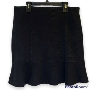 LOFT Outlet Black Above Knee Skirt Size Small